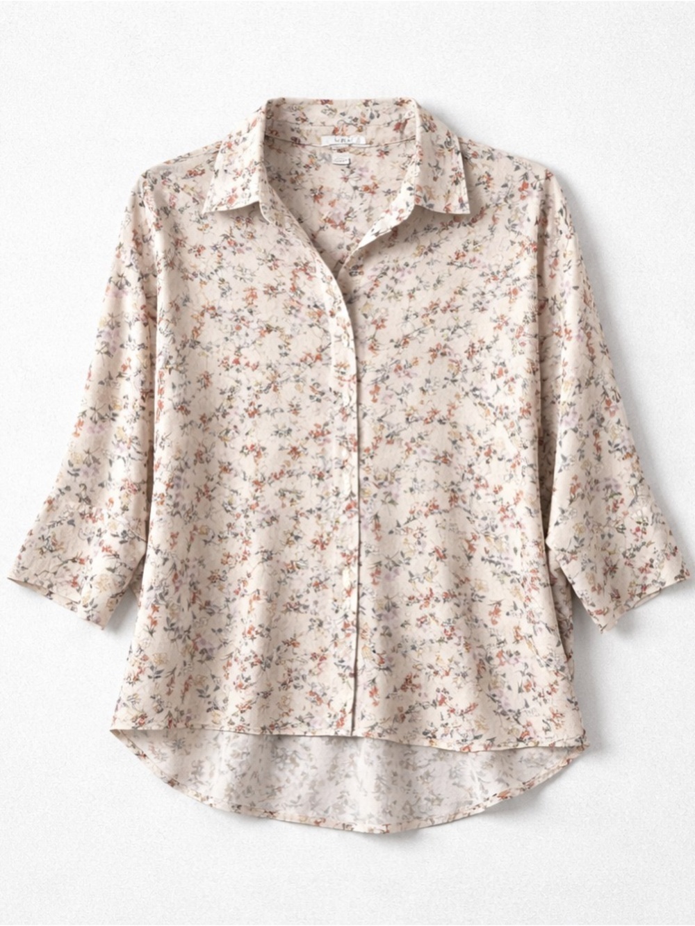 Cherie Zeitgent Floral Button-Down Blouse – Cream Lightweight High-Low (Medium)
